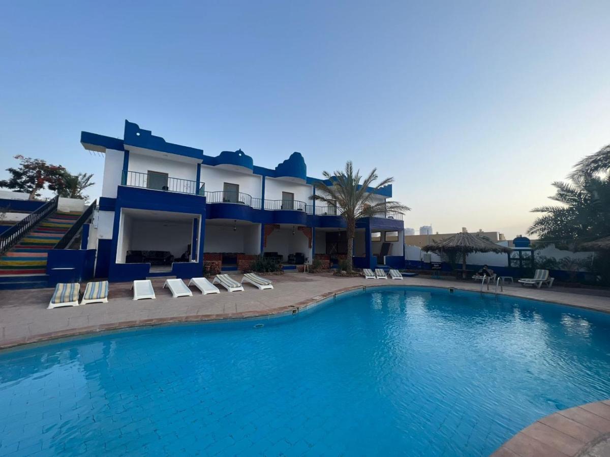 Bedouins Inn Village Aqaba Exterior photo