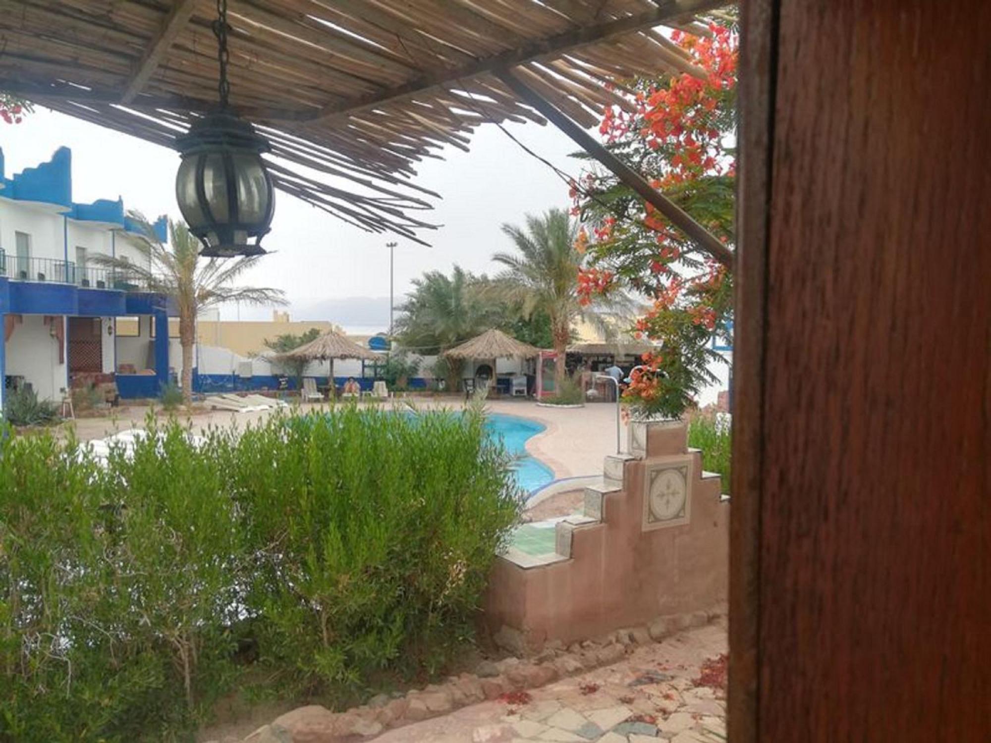 Bedouins Inn Village Aqaba Exterior photo